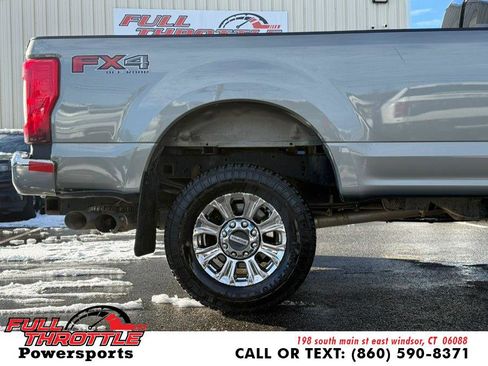 Used 2019 Ford F250 Lariat w/ Chrome Package image 28