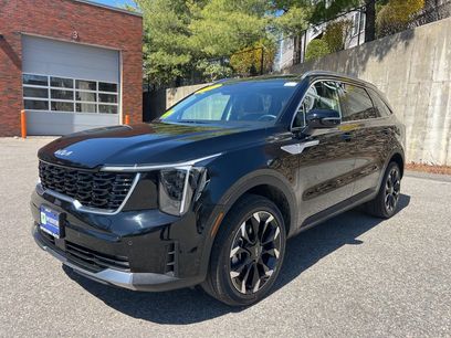 Certified 2025 Kia Sorento EX w/ Panoramic Sunroof Package