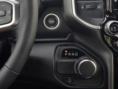 New 2026 RAM 1500 2WD Crew Cab image 19