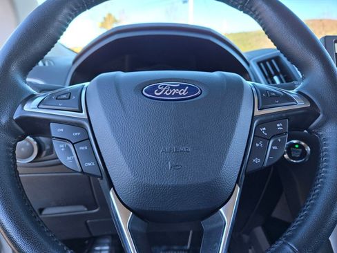 Used 2024 Ford Edge SEL image 29