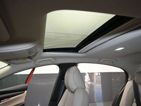 Used 2025 MAZDA MAZDA3 s image 9