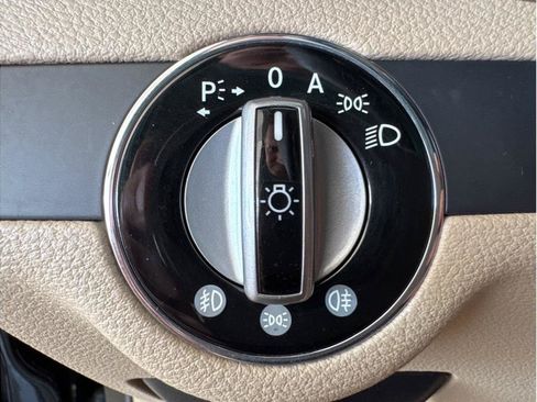 Used 2010 Mercedes-Benz GLK 350 4MATIC image 23