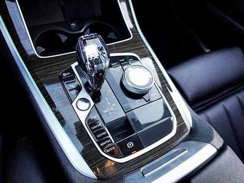 Used 2020 BMW X5 sDrive40i w/ Convenience Package image 35