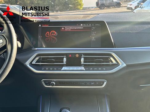 Used 2019 BMW X5 xDrive40i w/ Premium Package 2 image 17