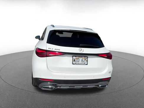 Used 2024 Mercedes-Benz GLC 300 GLC 300 image 12