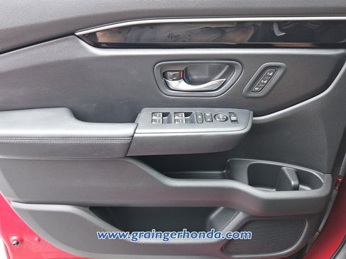 Certified 2023 Honda Pilot Touring image 23