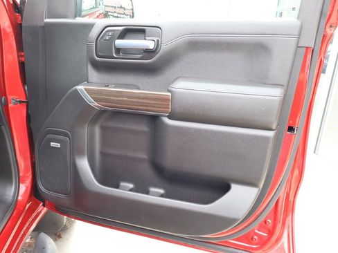 Used 2021 Chevrolet Silverado 1500 LT Trail Boss w/ Convenience Package II image 40