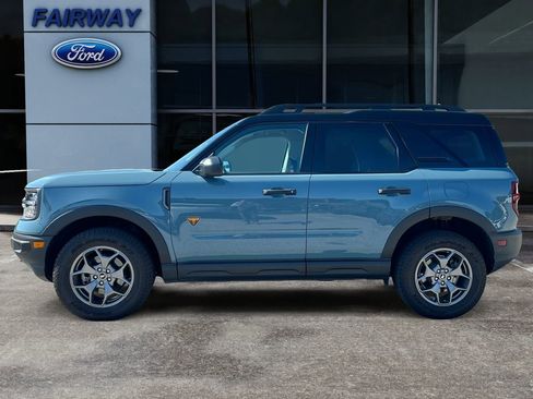 Used 2023 Ford Bronco Sport Badlands image 7