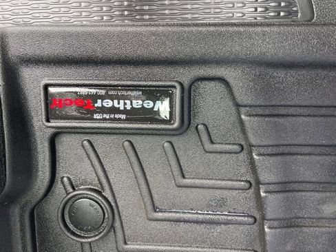 Used 2022 Jeep Grand Cherokee L Limited image 24