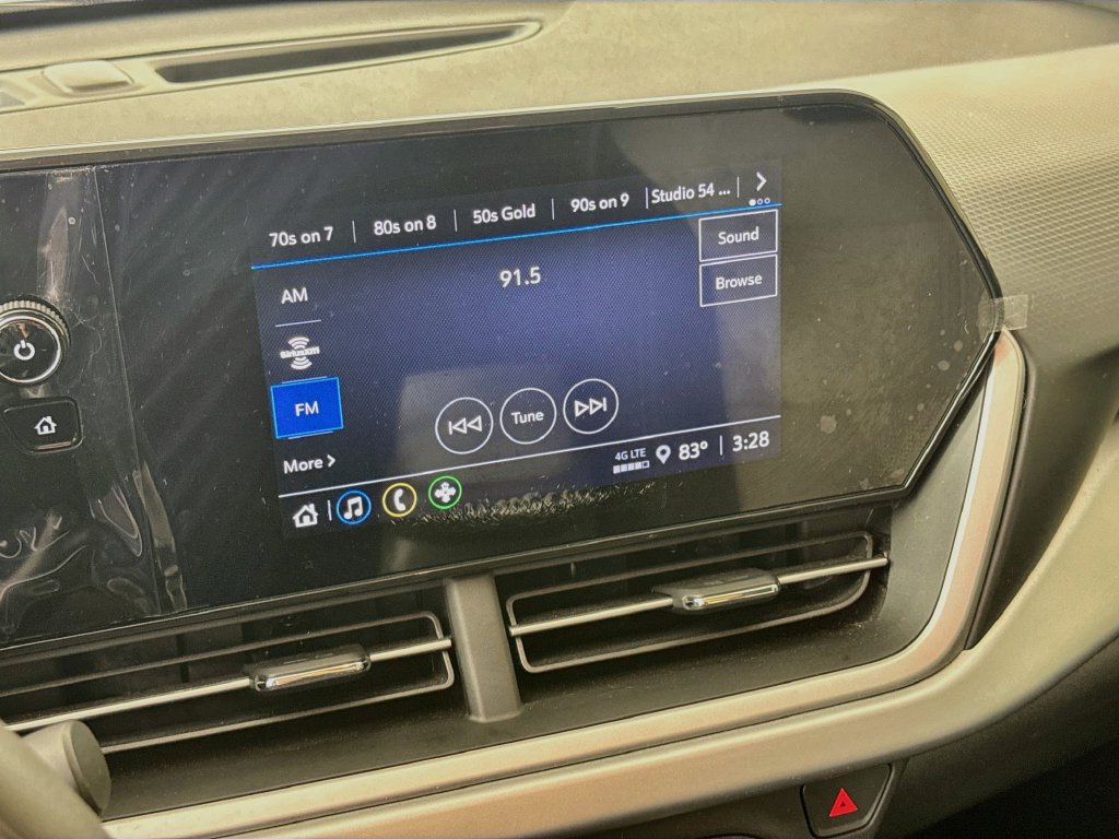 Used 2025 Chevrolet Trax LS w/ LS Convenience Package FWD image 15