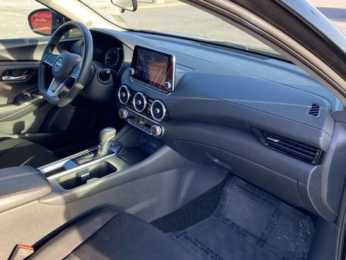 Used 2024 Nissan Sentra SV image 29