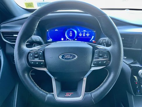 Used 2023 Ford Explorer ST w/ Equipment Group 401A AWD/4WD image 21