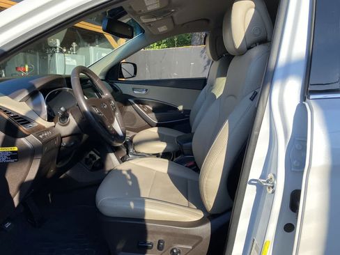 Used 2018 Hyundai Santa Fe Sport 2.0T AWD/4WD image 15