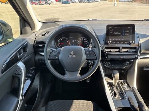 Used 2023 Mitsubishi Eclipse Cross LE image 23