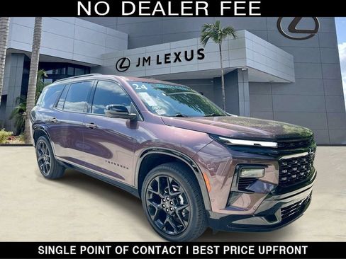 Used 2024 Chevrolet Traverse RS w/ LPO, Floor Liner Package FWD image 1