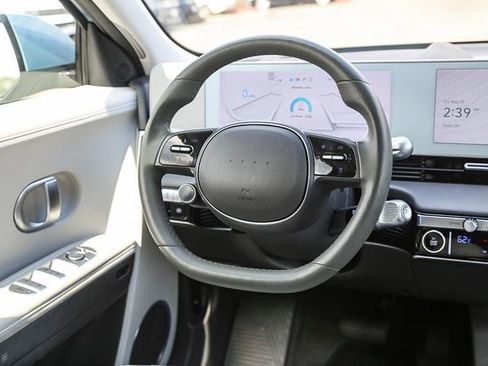 Certified 2024 Hyundai Ioniq 5 Limited RWD image 17