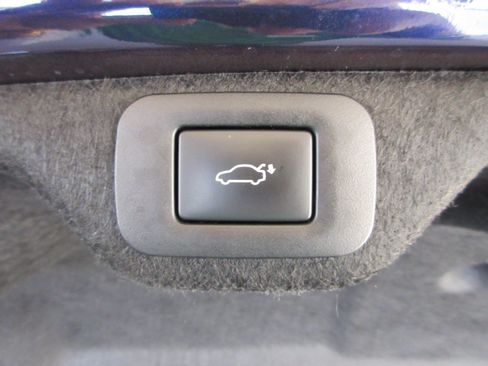 Used 2025 Lexus ES 300h w/ Premium Package FWD image 52