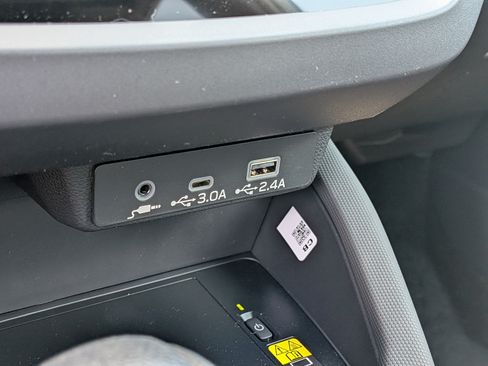 New 2026 Subaru Forester Premium AWD/4WD image 31