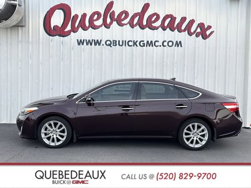 Used 2013 Toyota Avalon Limited image 1