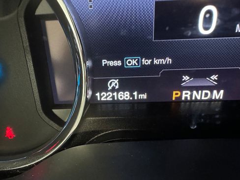 Used 2019 Ford Expedition Limited w/ Equipment Group 301A AWD/4WD image 27