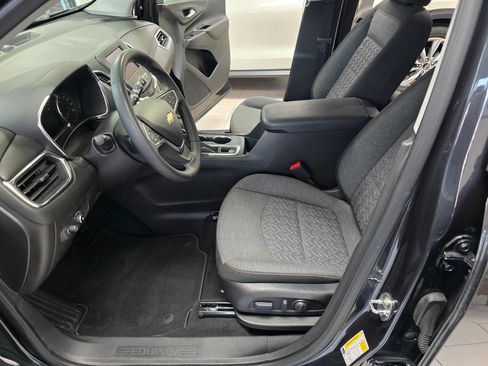 Used 2023 Chevrolet Equinox LT image 20