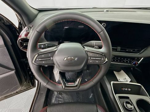 New 2026 Chevrolet Equinox RS w/ Convenience Package III FWD image 13