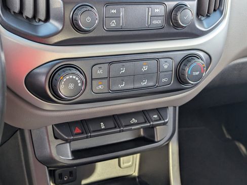 Used 2019 Chevrolet Colorado LT image 29