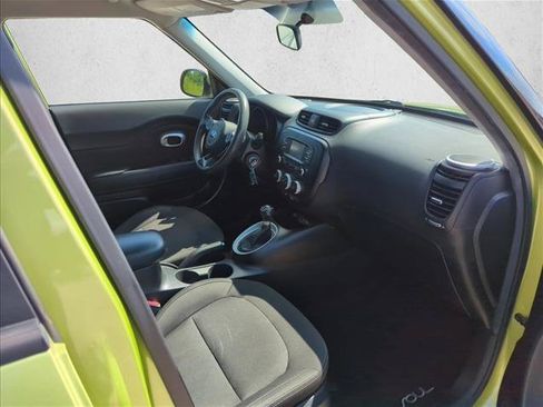 Used 2016 Kia Soul w/ Convenience Package FWD image 21