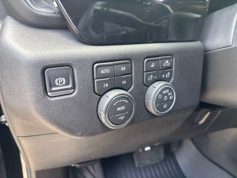 Used 2026 Chevrolet Silverado 1500 RST AWD/4WD image 18