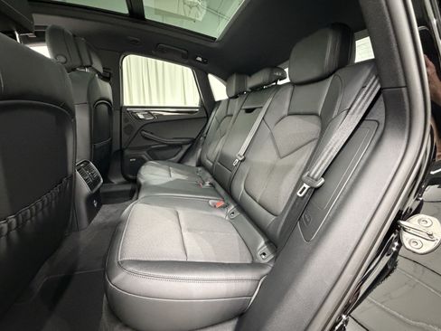 New 2026 Porsche Macan AWD/4WD image 20