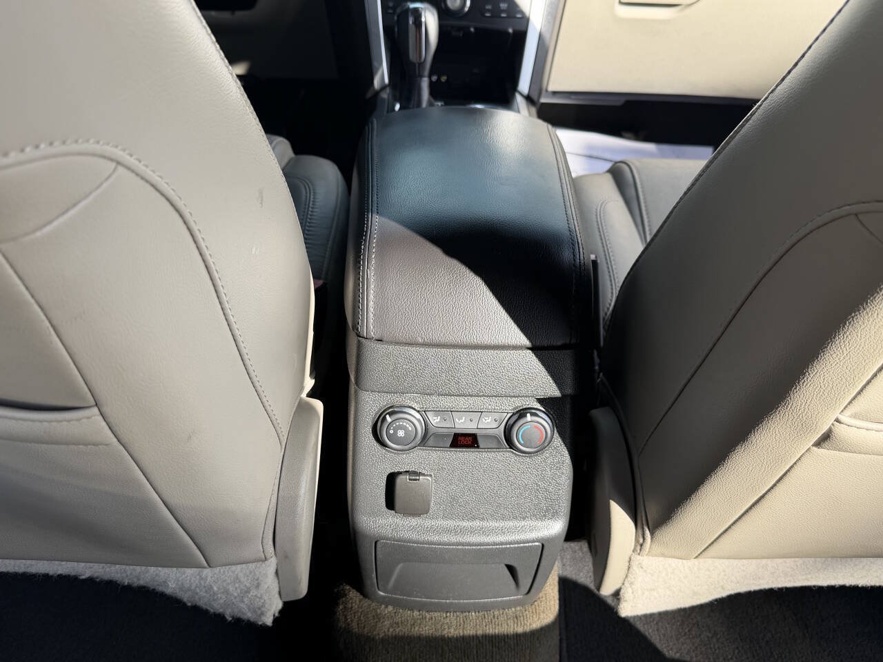 Used 2013 Ford Explorer XLT FWD image 15