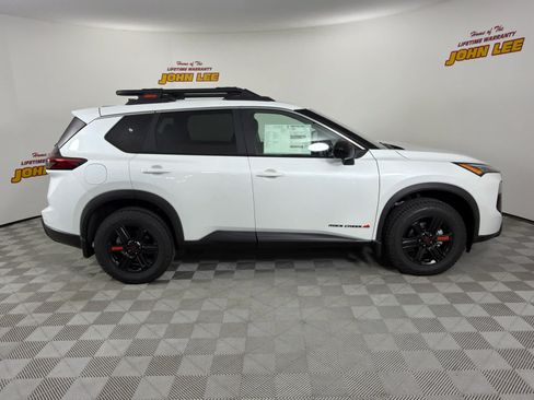 New 2026 Nissan Rogue SV AWD/4WD image 7