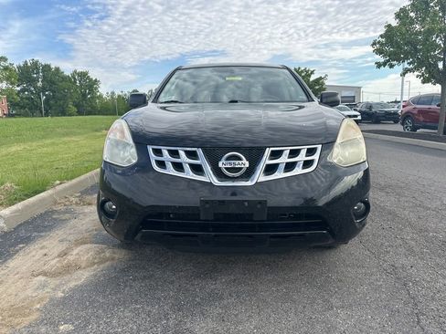 Used 2013 Nissan Rogue S w/ Special Edition Pkg FWD image 2