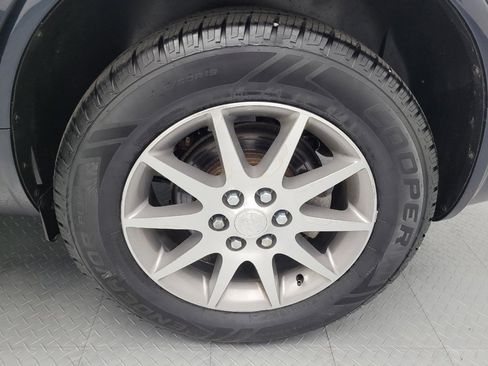 Used 2017 Buick Enclave Leather FWD image 31