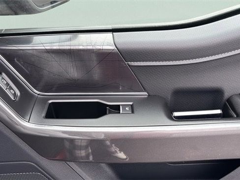 Certified 2022 Ford F150 XLT w/ Equipment Group 302A High image 20