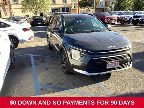Used 2025 Kia Niro LX FWD image 7