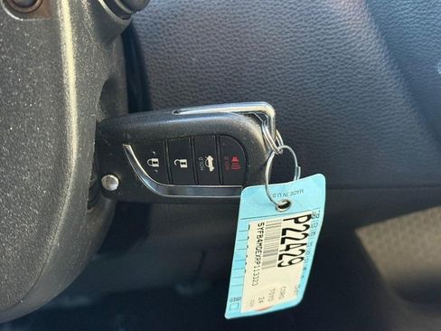 Used 2024 Toyota Corolla LE image 30