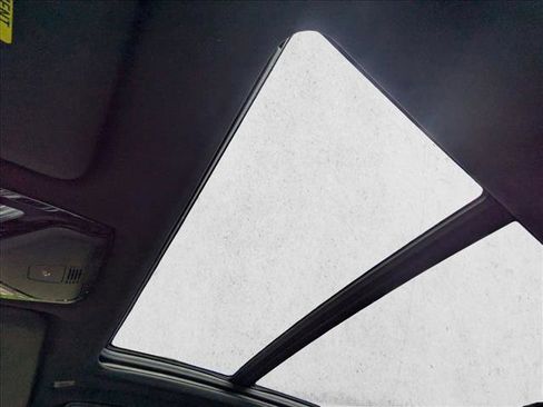 New 2026 BMW X5 xDrive50e w/ M Sport Package image 15