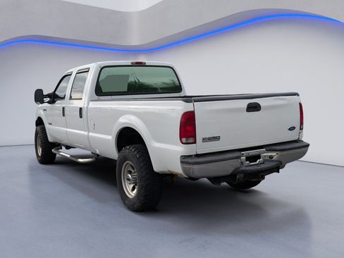 Used 2006 Ford F250 Lariat AWD/4WD image 5