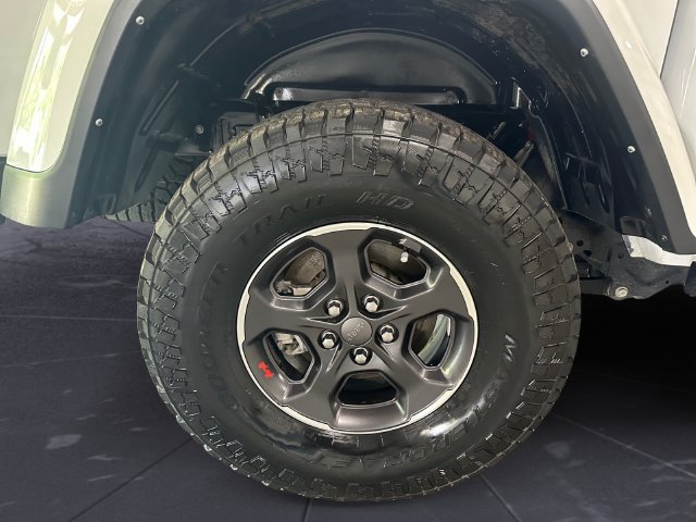 Used 2023 Jeep Gladiator Rubicon w/ Trailer Tow Package AWD/4WD image 21