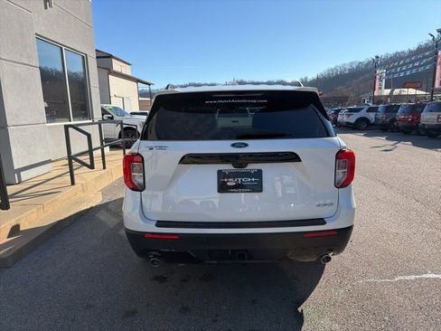 Used 2023 Ford Explorer ST-Line w/ Class IV Trailer Tow Package image 4