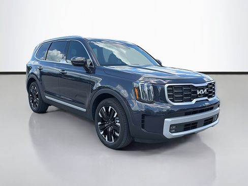 Used 2025 Kia Telluride SX w/ SX Captain's Chair Package FWD image 7