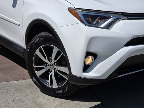 Used 2016 Toyota RAV4 XLE image 4