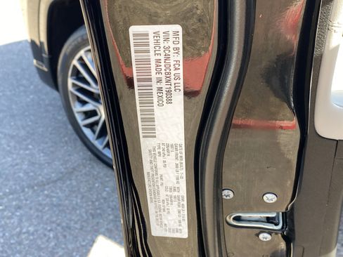 Used 2022 Jeep Compass Limited w/ Elite Group image 32