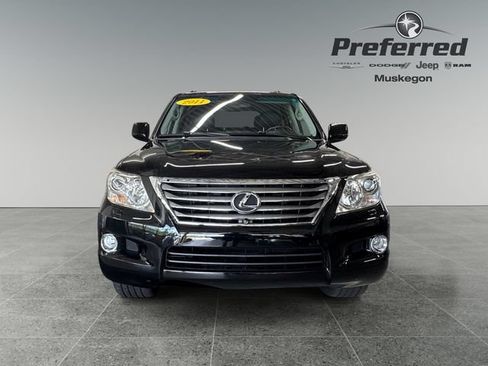 Used 2011 Lexus LX 570 4WD w/ Luxury Pkg image 11