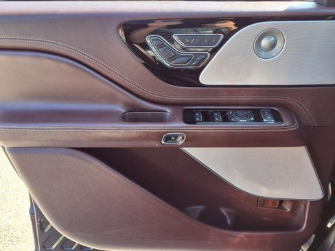 Used 2020 Lincoln Aviator Black Label w/ Dynamic Handling Package image 25