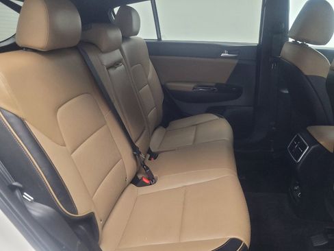 Used 2020 Kia Sportage SX image 19