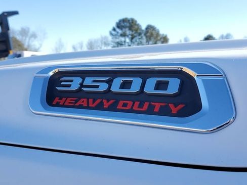 New 2026 RAM 3500 Tradesman w/ Chrome Appearance Group A AWD/4WD image 9