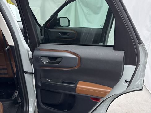 Used 2024 Ford Bronco Sport Outer Banks w/ Tech Package image 39