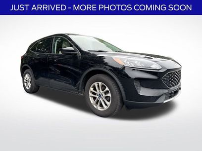 Used 2021 Ford Escape SE w/ Cold Weather Package